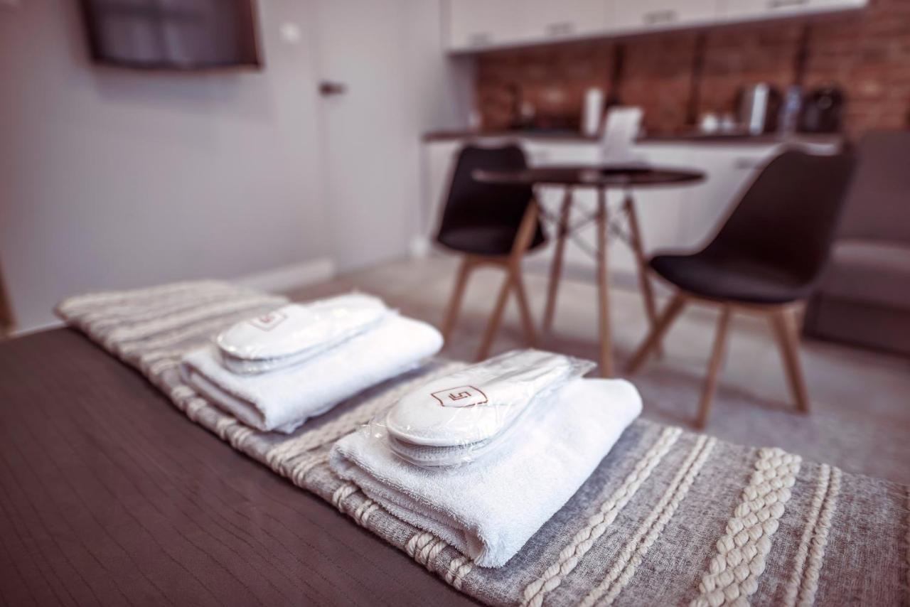 קווידזן Gruda Apartments, Sniadania, Bezplatny Parking, Faktury Vat מראה חיצוני תמונה
